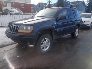 ** JEEP 4X4 IN GREAT CONDITION, NO ISSUES, WINTER