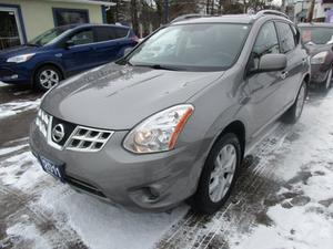  Nissan Rogue