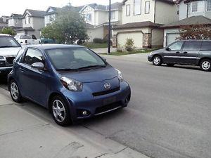  Scion iQ Coupe (2 door)