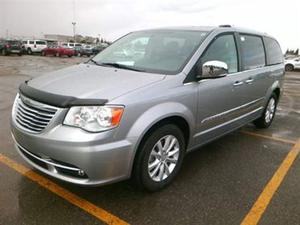  Chrysler Town and Country Limited Platinum