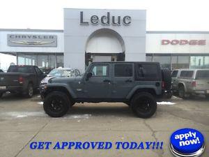  Jeep Wrangler Unlimited Sahara LIFTED!! 35 TIRES