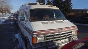  Dodge Ram Van maroon Other