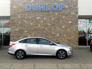 **CERTIFIED PRE-OWNED**  Ford Focus SE **1.9%