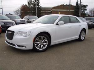  Chrysler 300 Touring Loaded - Sunroof - Leather $201