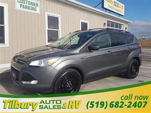  Ford Escape SE WITH SNOW TIRES AND ALL SEASON TIRES