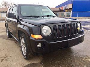  Jeep Patriot North edition 4x4 Low Kms!!