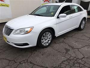  Chrysler 200 LX, Automatic, Only km