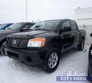  Nissan Titan 4x4 Crew Cab SWB S