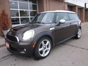  MINI Cooper S Automatic 2 sets of Tires.