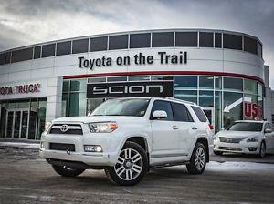  Toyota 4Runner Limited, Navigation, Leather, Heated