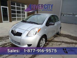  Toyota Yaris LE HATCHBACK A/C,