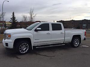  Sierra Denali GMC Mint!!!