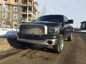  Dodge Ram  SLT Pickup Truck