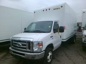  Ford E-450