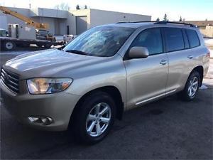  Toyota Highlander SUV LOW KM/EXTRA CLEAN Rduced Price
