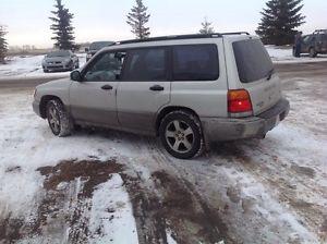  Subaru Forester auto all wheel drive runs great