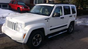  Jeep Liberty Sport