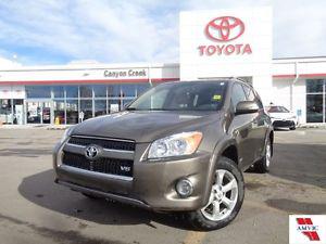  Toyota Rav4 V6 LTD NAVAGATION LOW MILAGE ONE OWNER