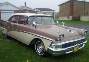  Ford Fairlane 500