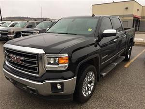  GMC Sierra  SLT 5.3L V8 4X4 NAV LEATHER CHROMES ONE