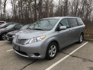  Toyota Sienna