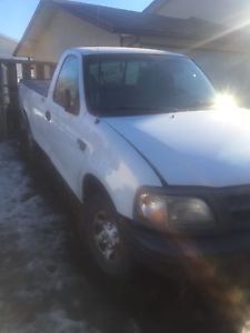  Ford F-250 RWD Truck-for parts or repair