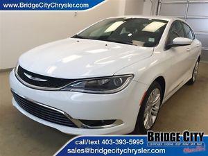  Chrysler 200 Limited- V6, Heated Seats and wheel!