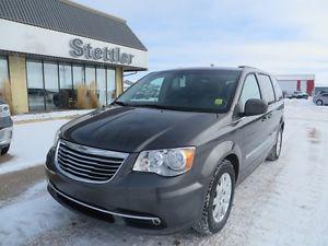  Chrysler Town & Country TOURING DUAL DVD!! BLUETOOTH!!