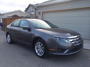  Ford Fusion SEL - No accidents - kms - $