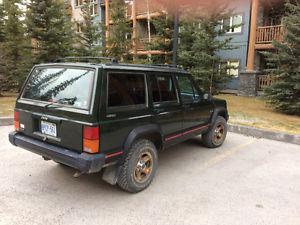  Jeep Cherokee Sport SUV 4L 6 CYL. As Is