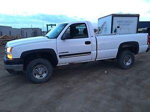  Chevrolet Silverado hd 3/4 ton/ tow package