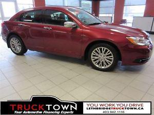  Chrysler 200 LOW KM LIMITED WITH SUNROOF AND REMOTE