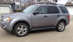  Ford Escape No Accidents and Great Condition