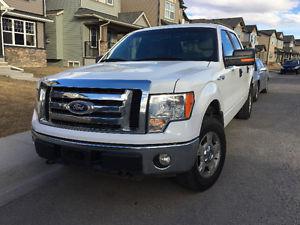  Ford F-150 XLT Supercrew Pickup Truck - very clean