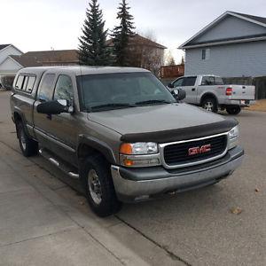  GMC Sierra  Pickup Truck