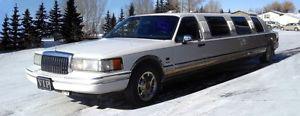  Lincoln Town Car Limousine Other
