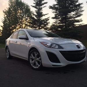  Mazda Mazda3 i Sedan