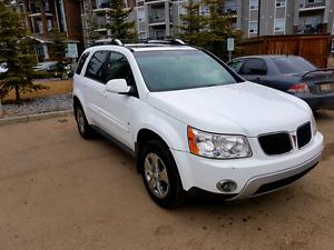  Pontiac Torrent AWD w/ Navigation and Fully Loaded