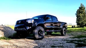  Toyota Tacoma 4x4 mint condition