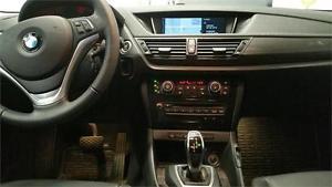 BMW X1,Navi,Powered seats,Pano.roof,kms,MINT!