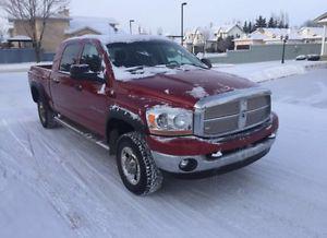  Dodge Power Ram  MEGACAB 5.7L HEMI 4X4 Pickup Truck