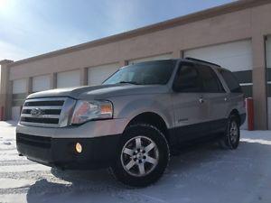  Ford Expedition XLT 4X4 = 7 PASSENGER = CLEAN CAR PROOF