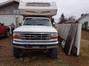  Ford F-250 Pickup Truck