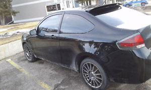  Ford Focus SES Coupe (2 door)