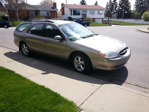  Ford Taurus Wagon