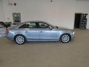  AUDI A4 2.0T S-LINE AWD! ONLY KMS! ONLY