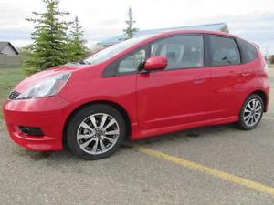  Honda Fit SPORT (only  kms)