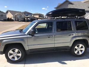  Jeep Patriot North Edition-Summer and Winter