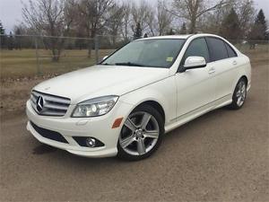  Mercedes CMatic **LEATHER-SUNROOF-AWD**