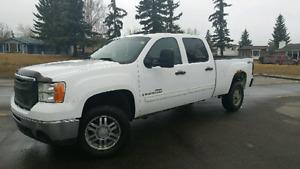  GMC Sierra  **DIESEL**